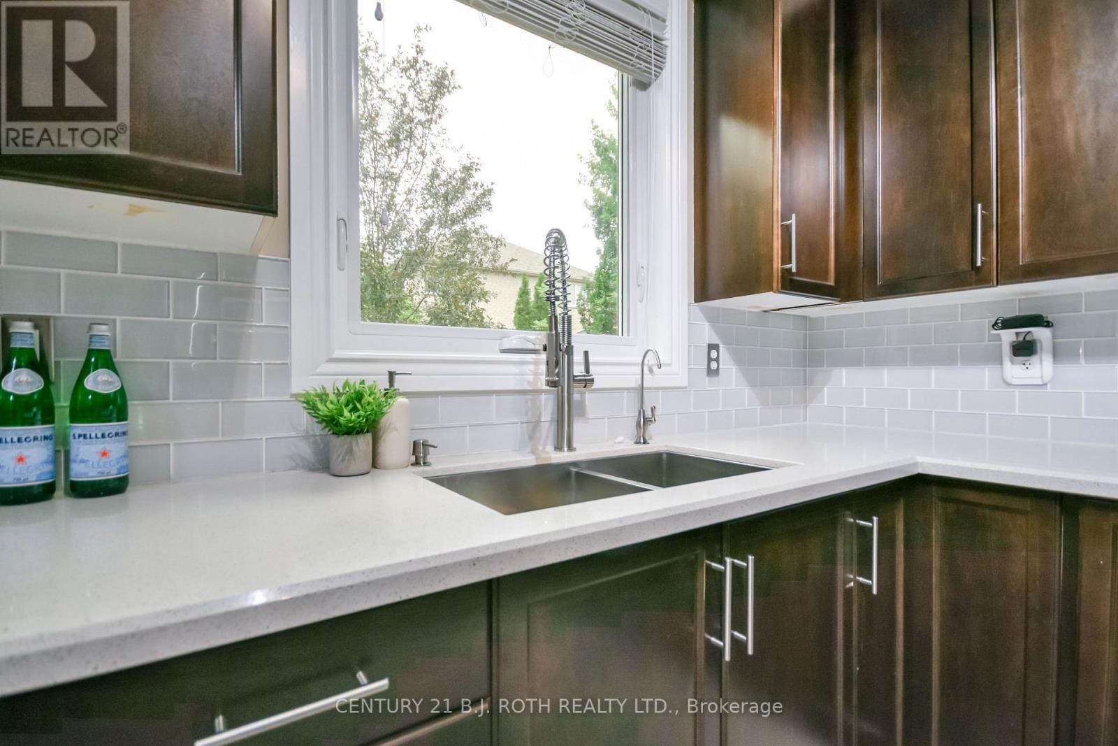 20 FALCON CRESCENT - Image 11