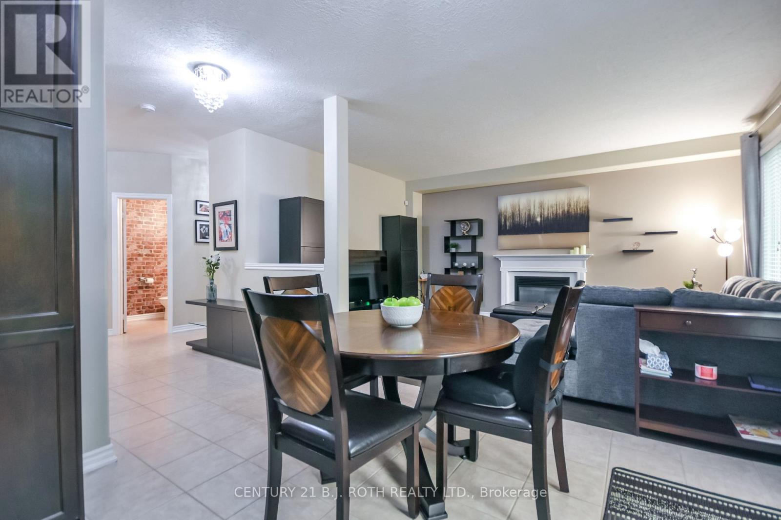 20 FALCON CRESCENT - Image 15