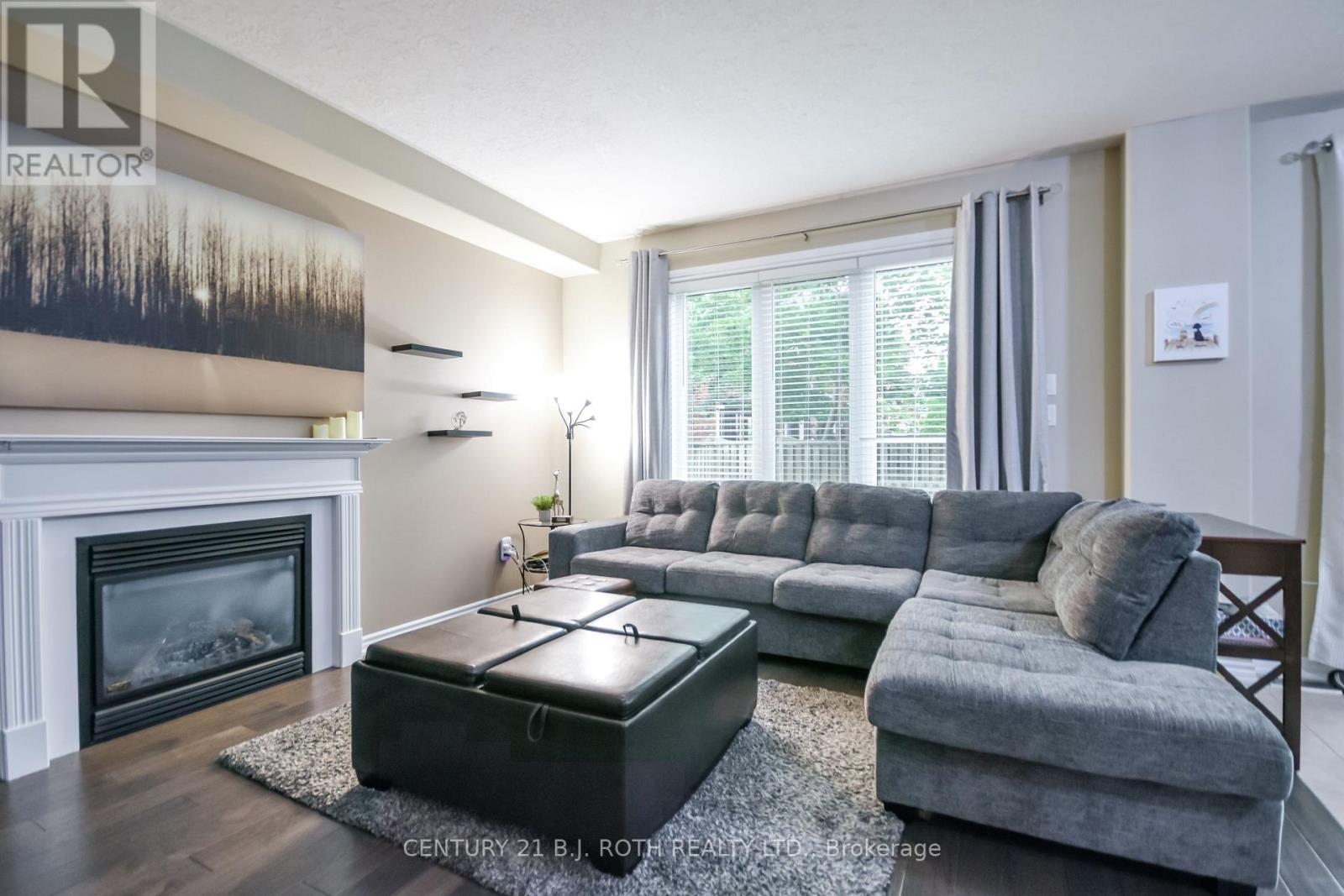 20 FALCON CRESCENT - Image 16