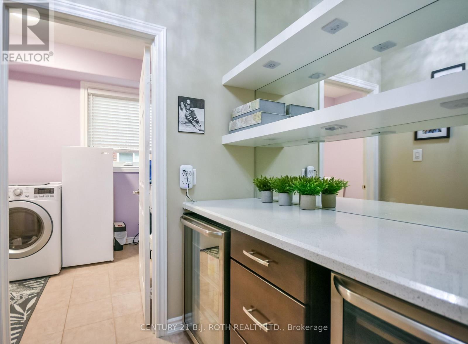 20 FALCON CRESCENT - Image 20