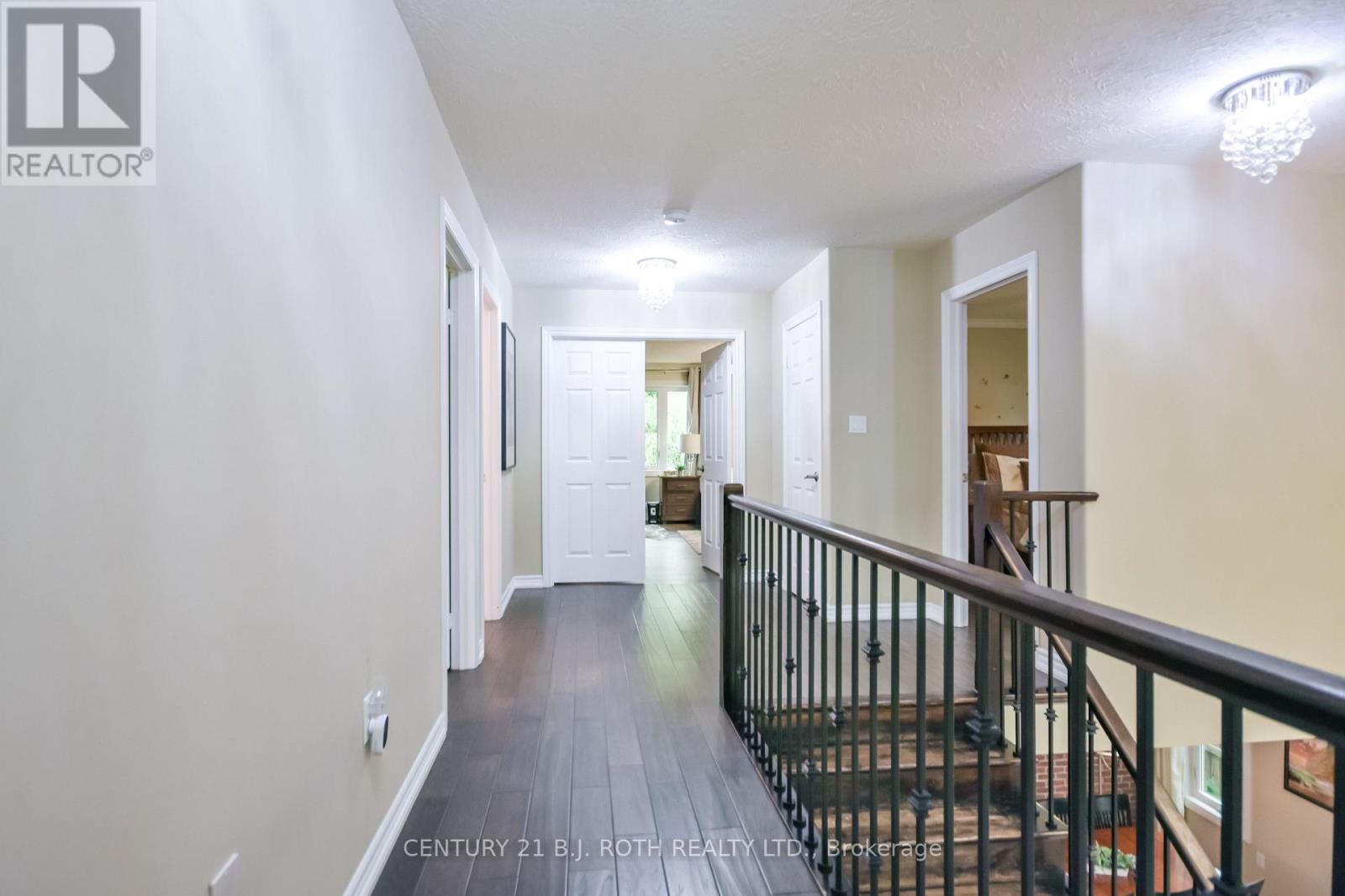 20 FALCON CRESCENT - Image 22