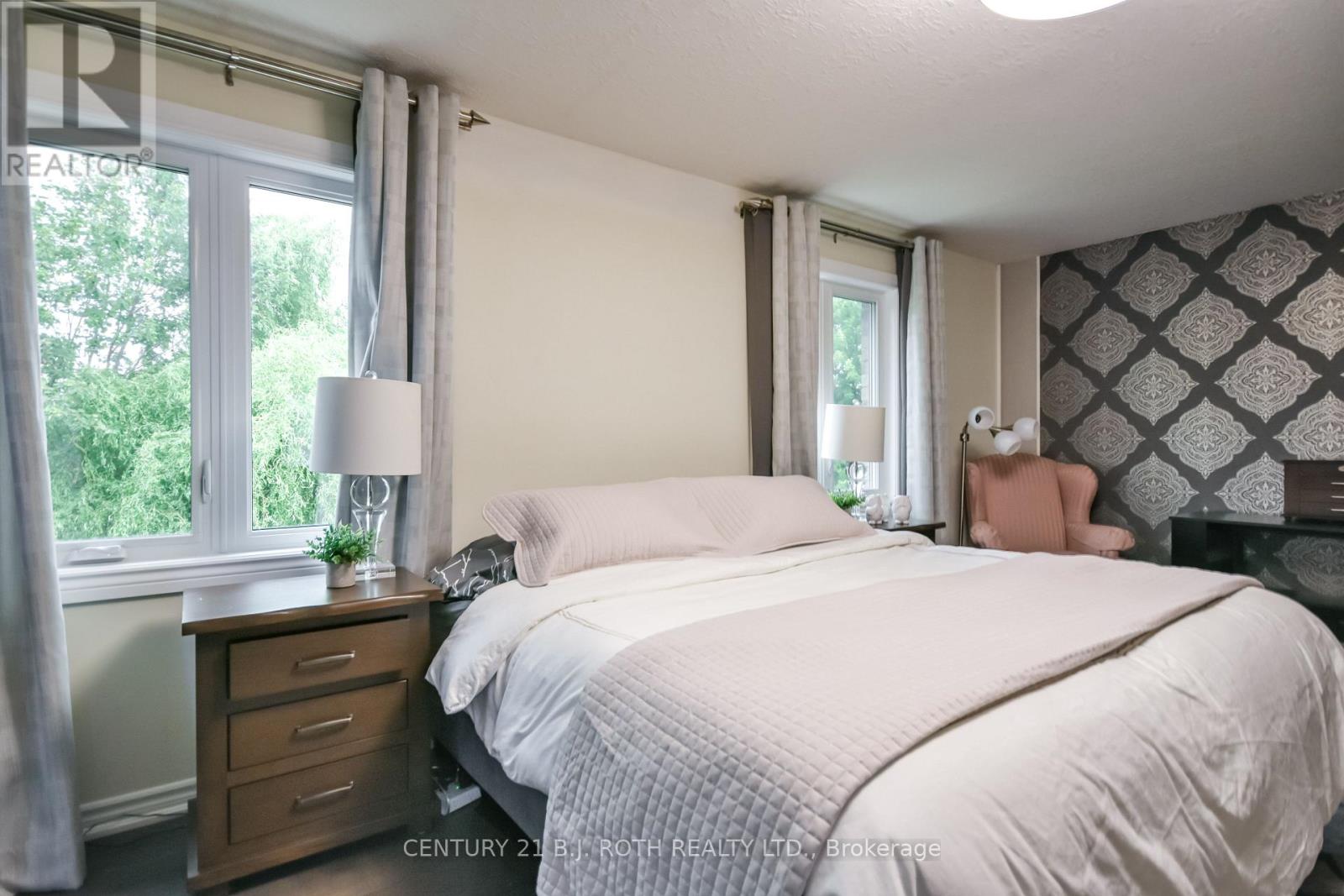 20 FALCON CRESCENT - Image 23