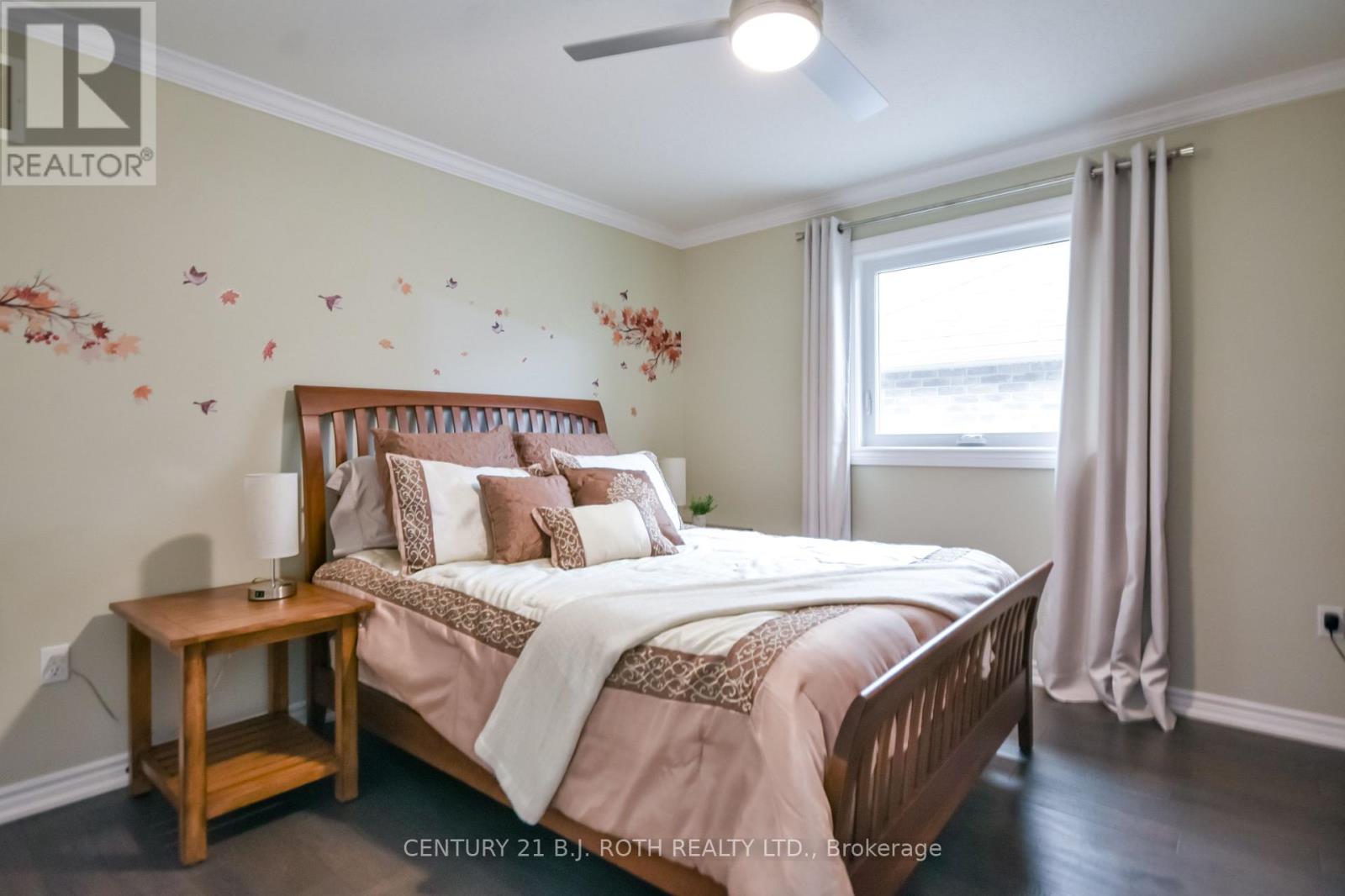 20 FALCON CRESCENT - Image 27