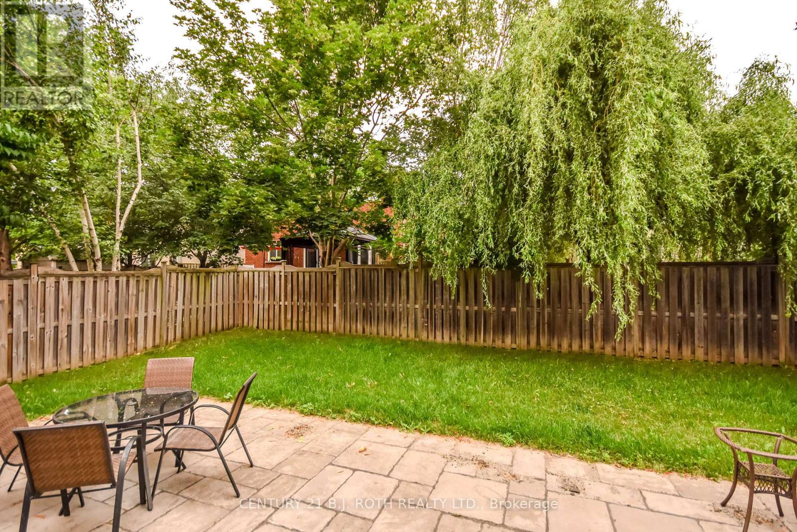 20 FALCON CRESCENT - Image 37