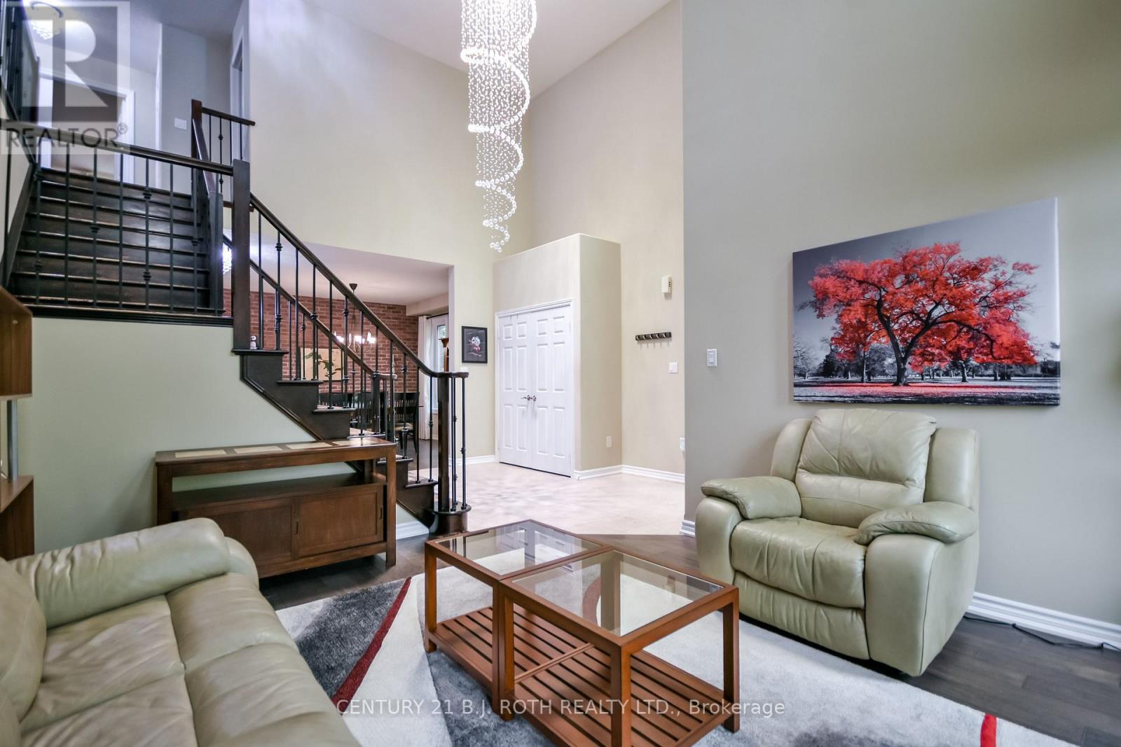 20 FALCON CRESCENT - Image 5