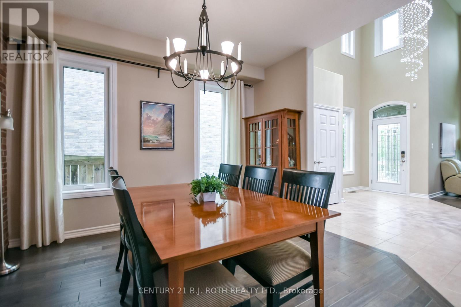 20 FALCON CRESCENT - Image 6