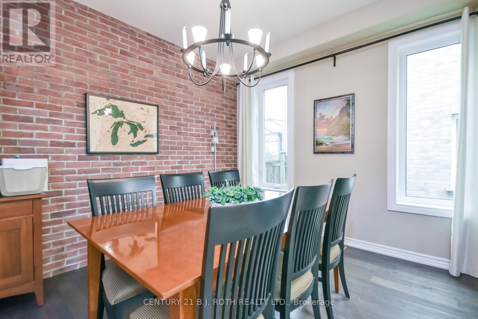 20 FALCON CRESCENT - Image 8