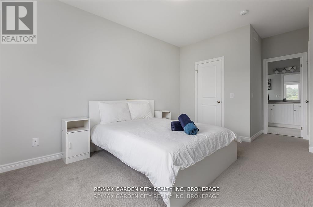 34 BOUNTY AVENUE - Image 10