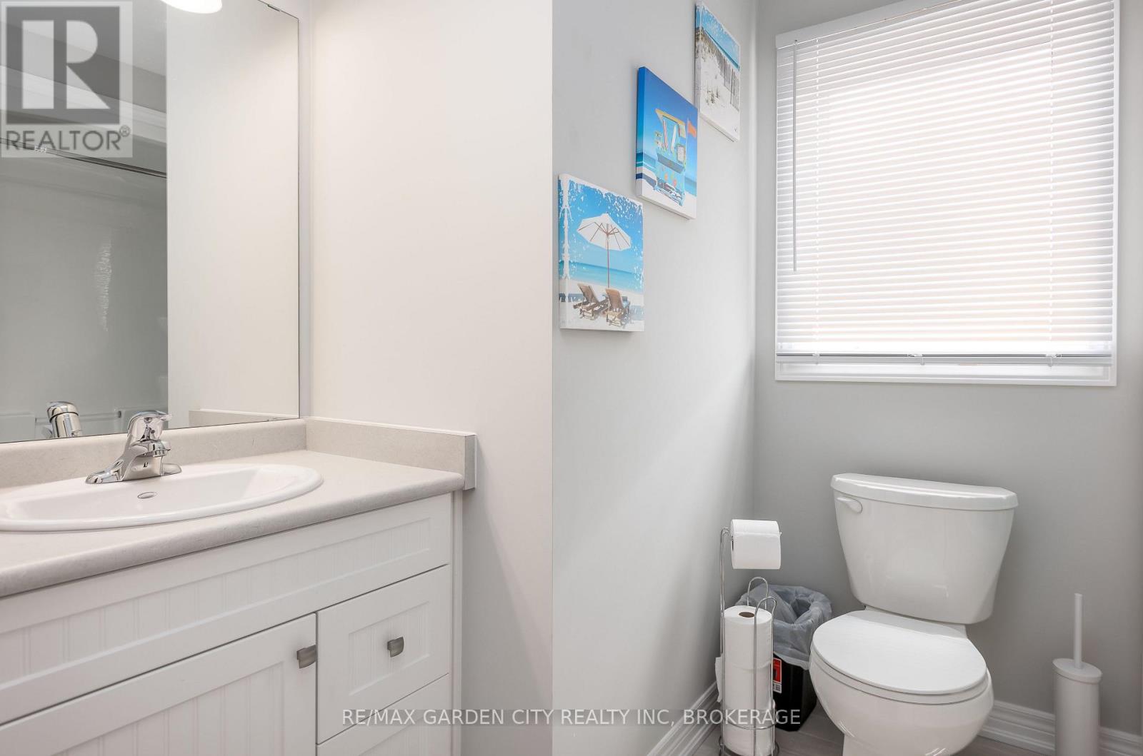 33 BOUNTY AVENUE - Image 17