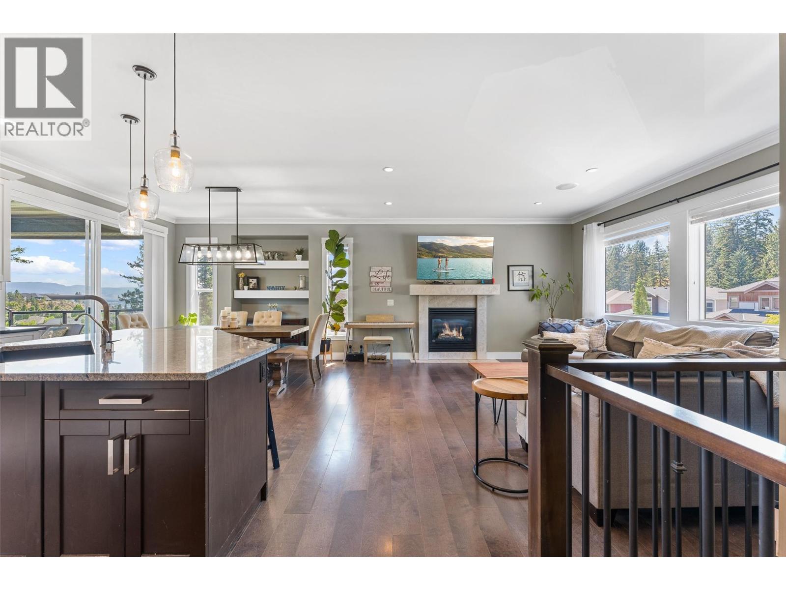  13157 Shoreline Drive, Lake Country