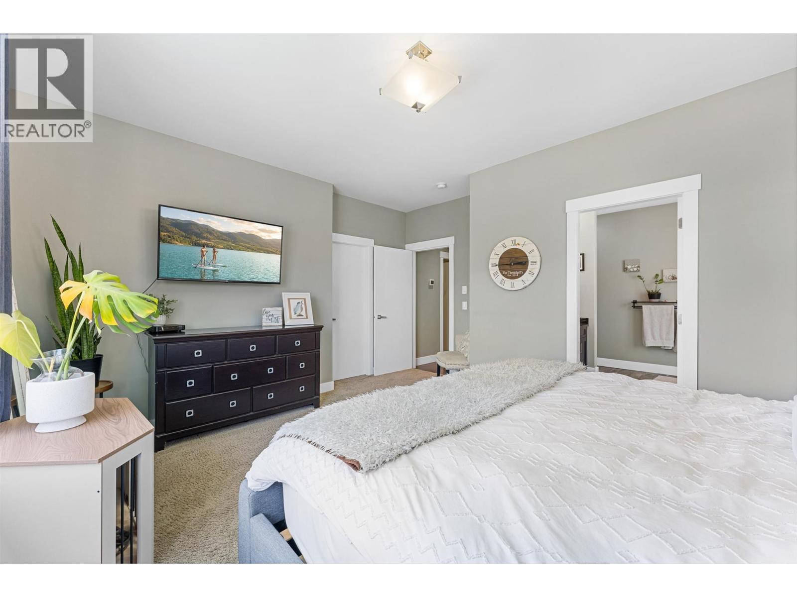  13157 Shoreline Drive, Lake Country