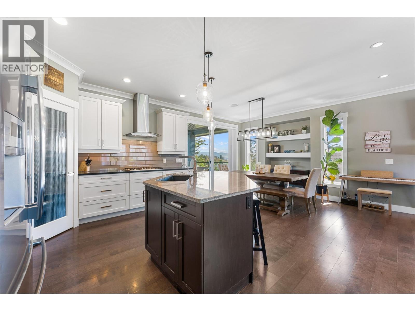  13157 Shoreline Drive, Lake Country