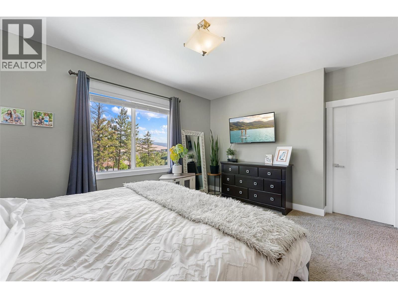  13157 Shoreline Drive, Lake Country