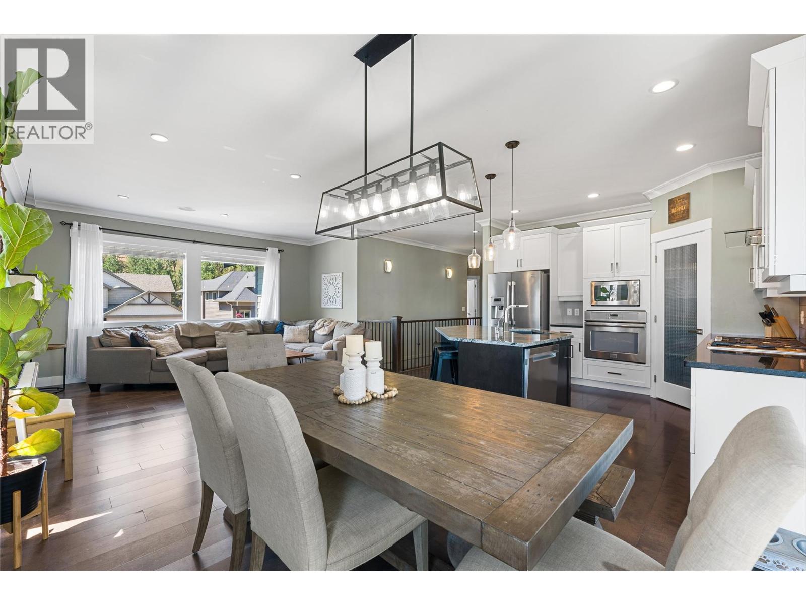  13157 Shoreline Drive, Lake Country