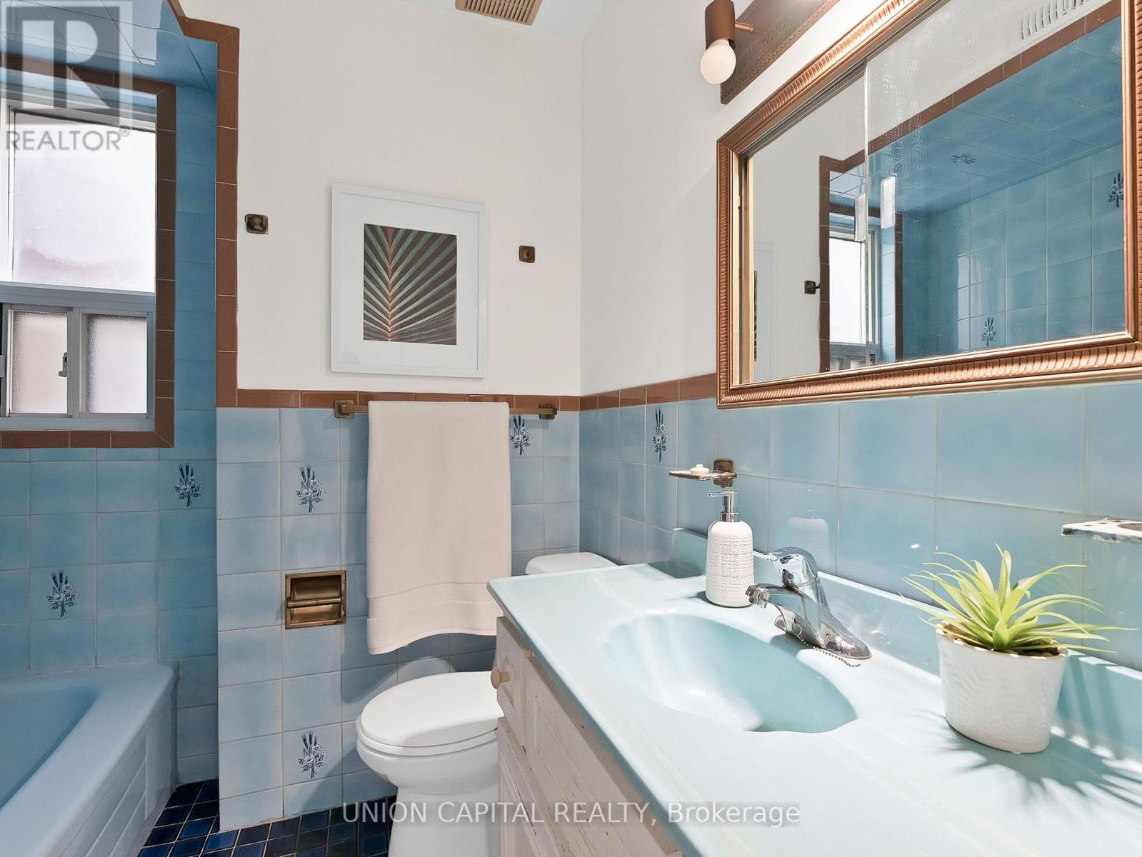 1373 DAVENPORT ROAD - Image 15