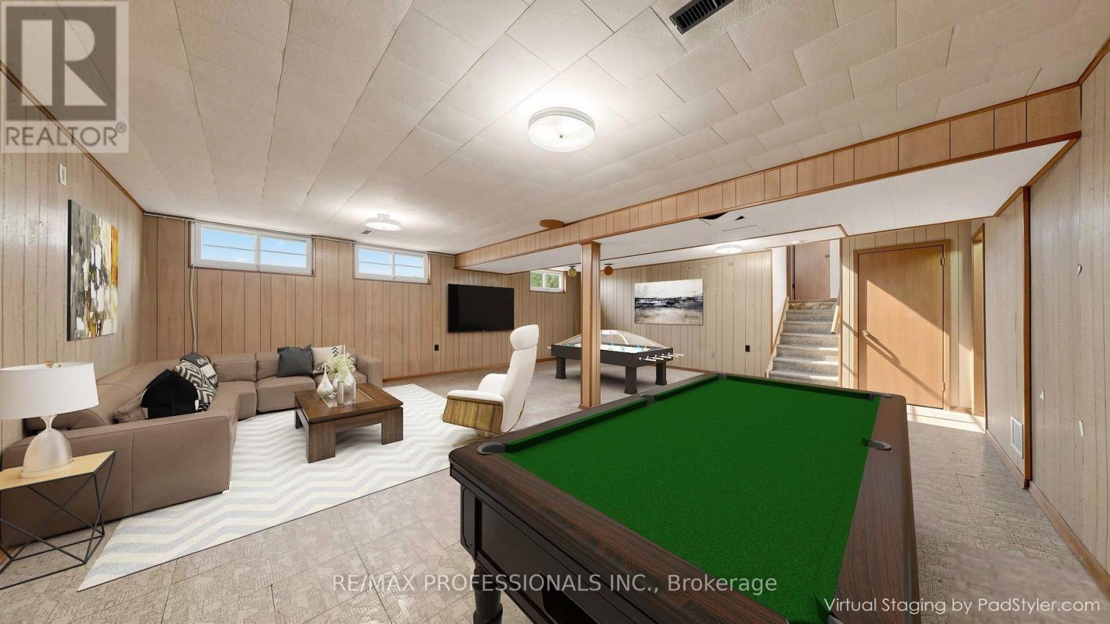 26 WOODCREST DRIVE - 40