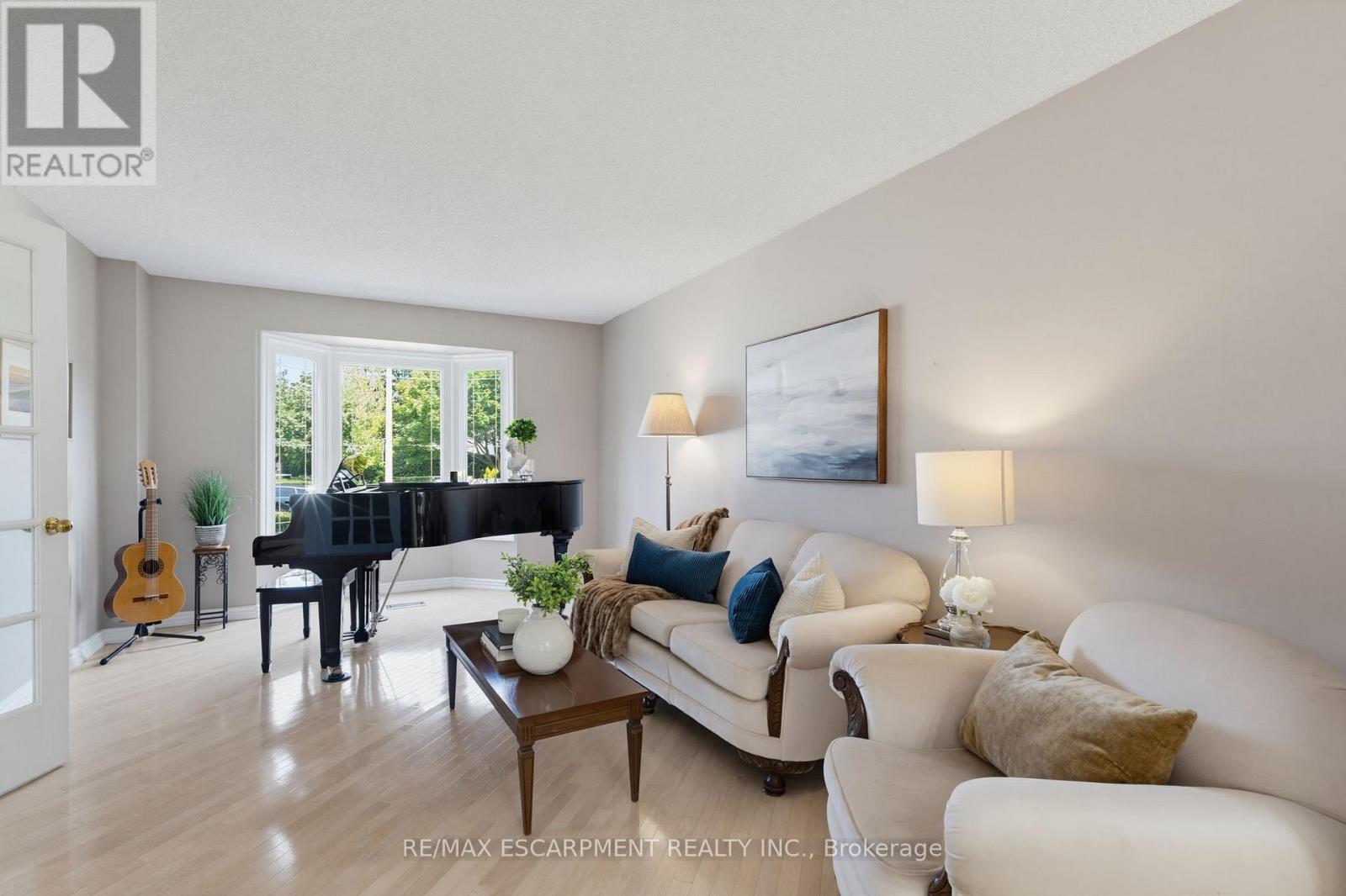 2188 BADER CRESCENT - Image 13