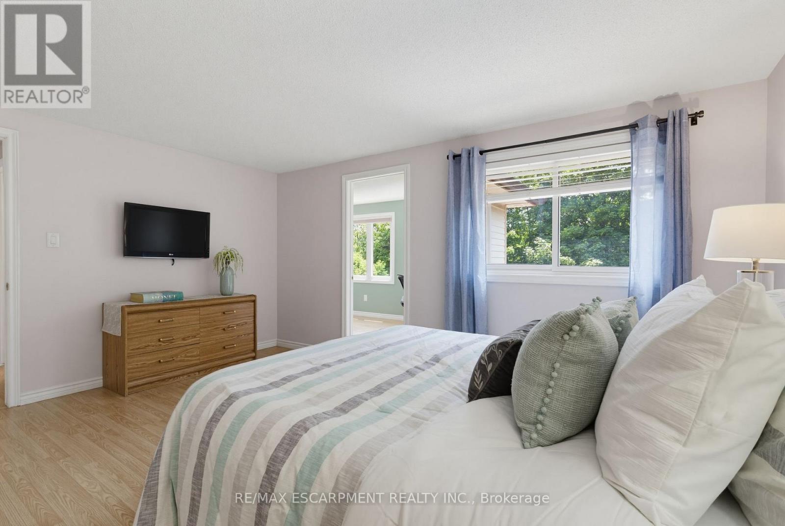 2188 BADER CRESCENT - Image 20