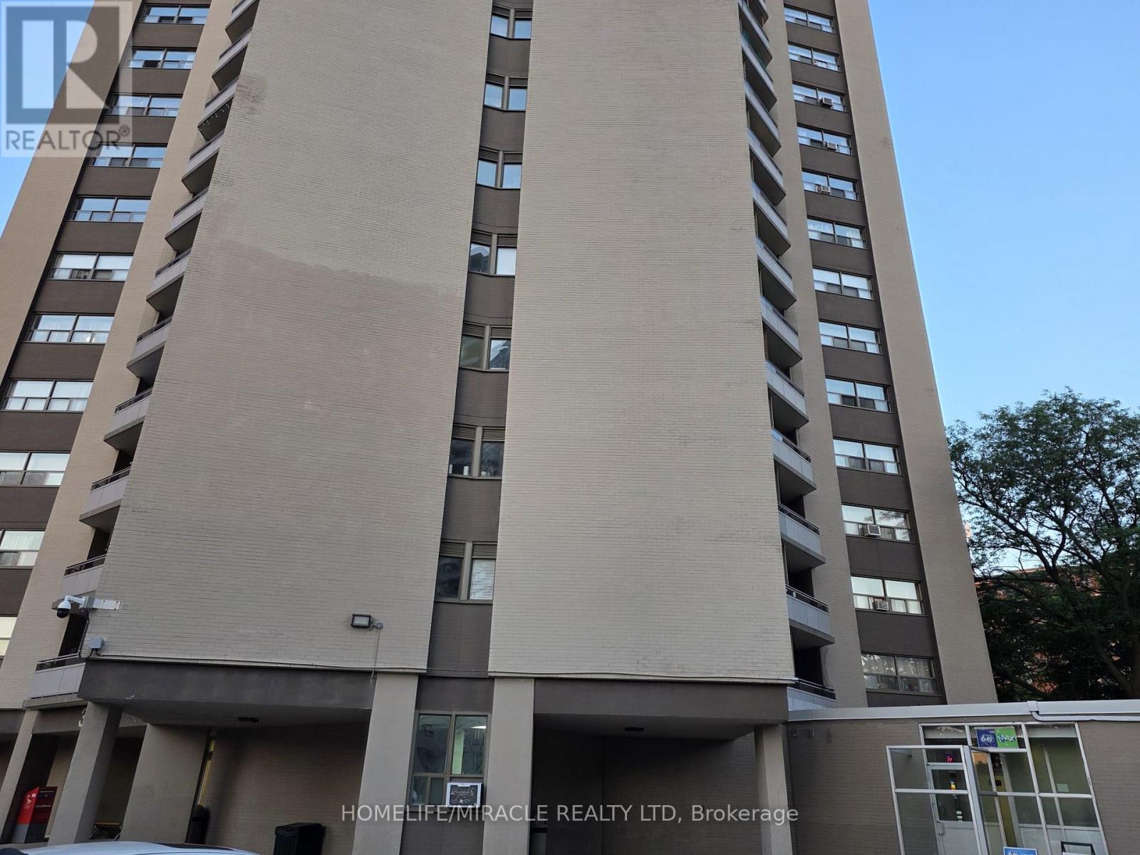 104 - 380 DIXON ROAD