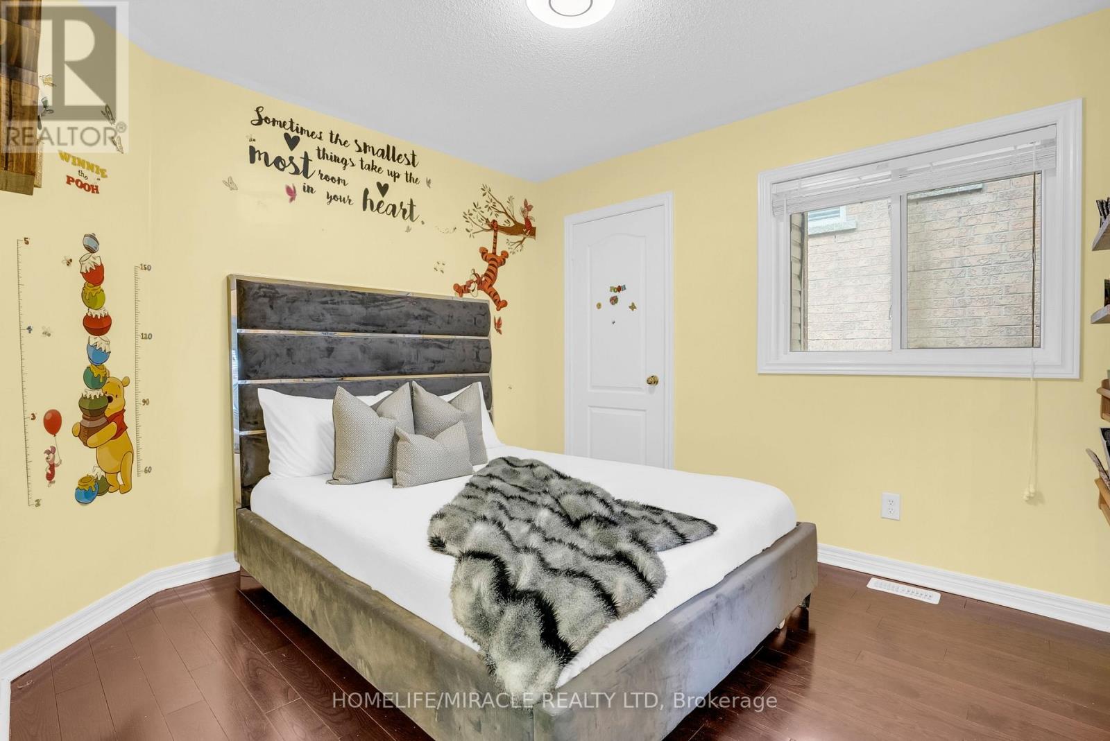 9 GAMSON CRESCENT - 34