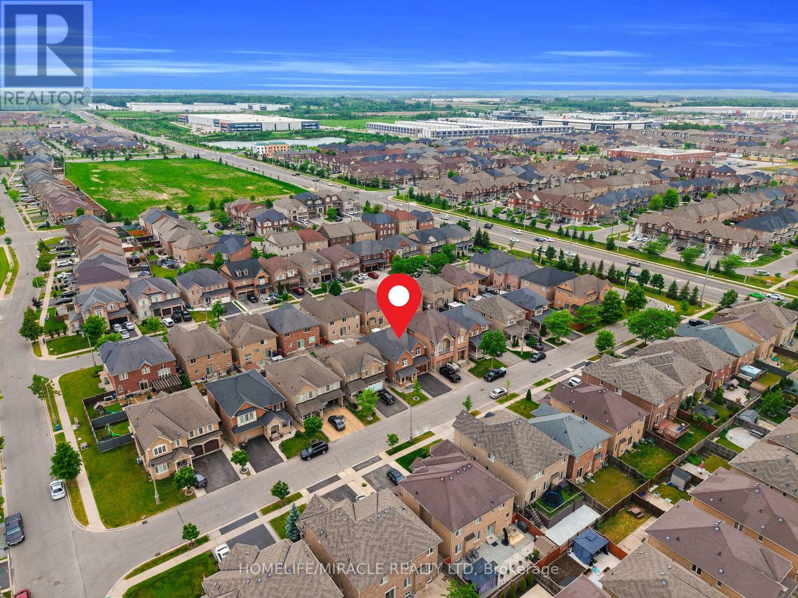 9 GAMSON CRESCENT - 5