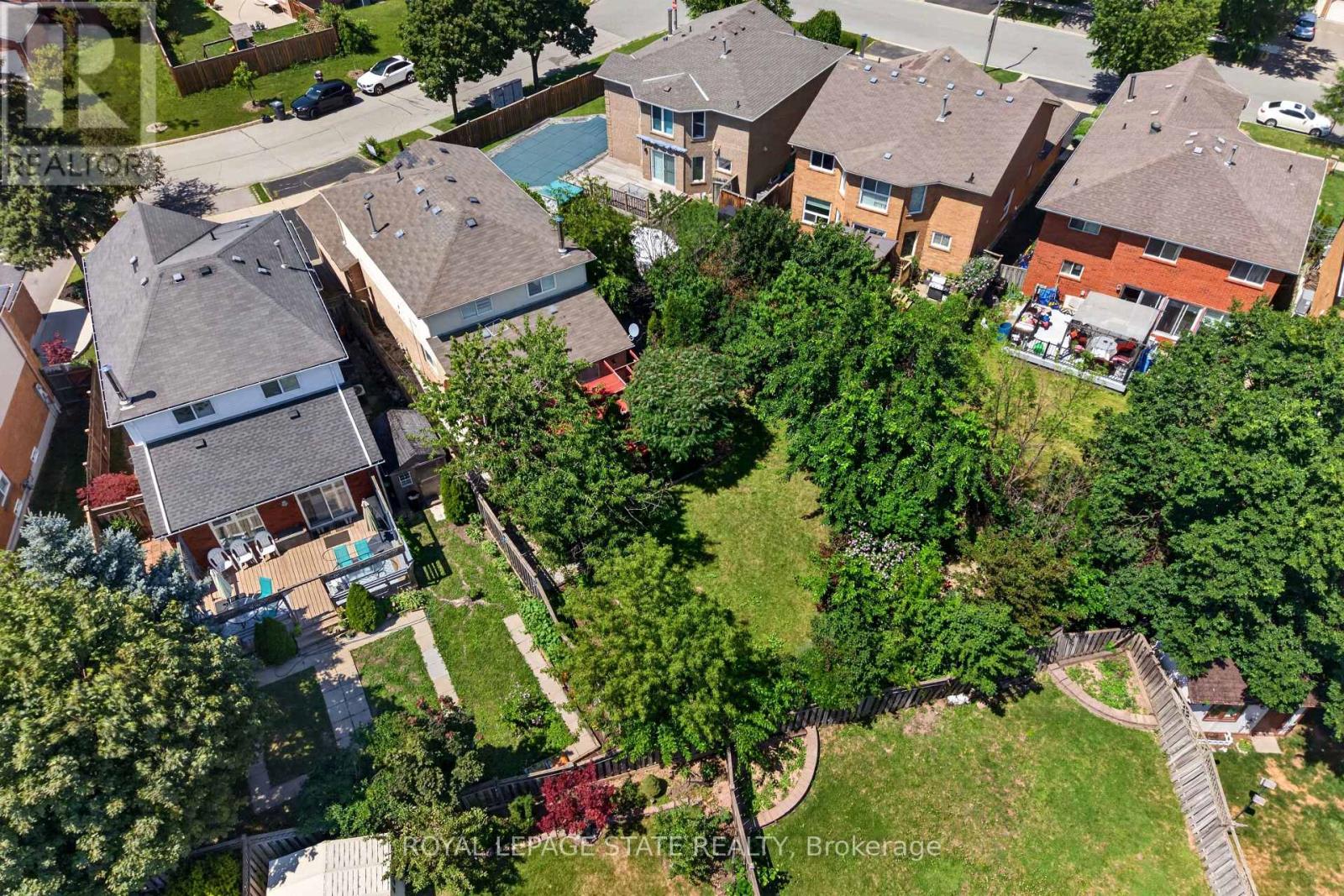 3631 CHERRINGTON CRESCENT - 42