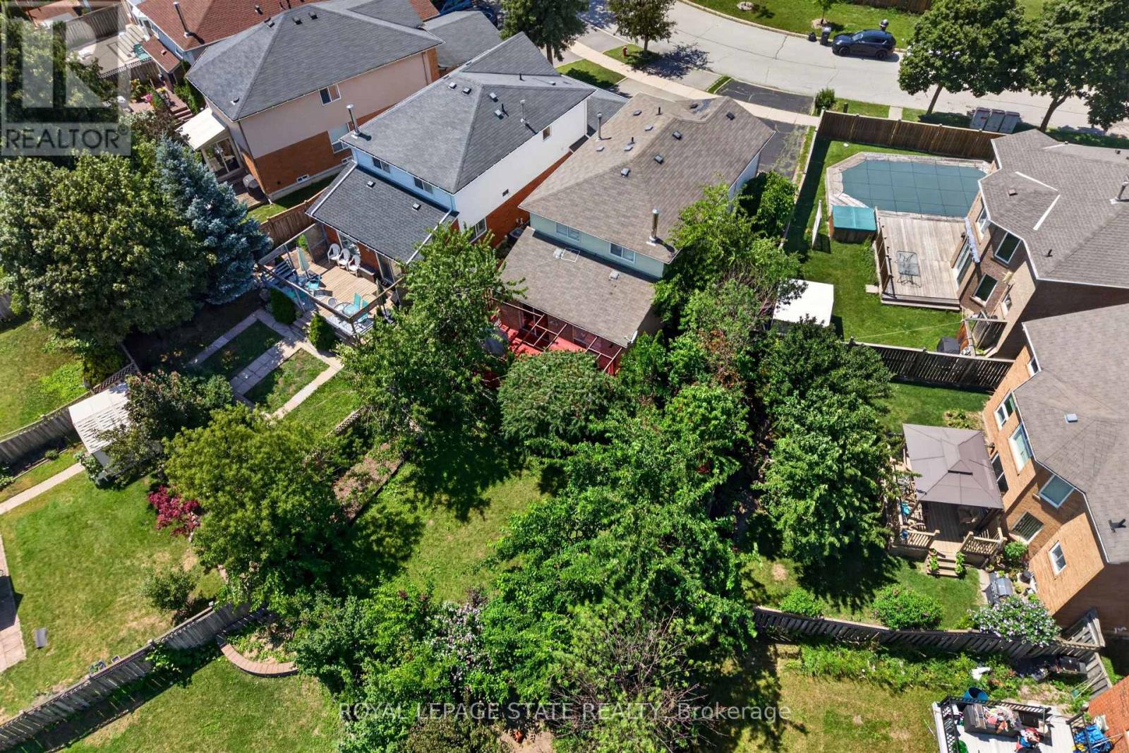 3631 CHERRINGTON CRESCENT - 43