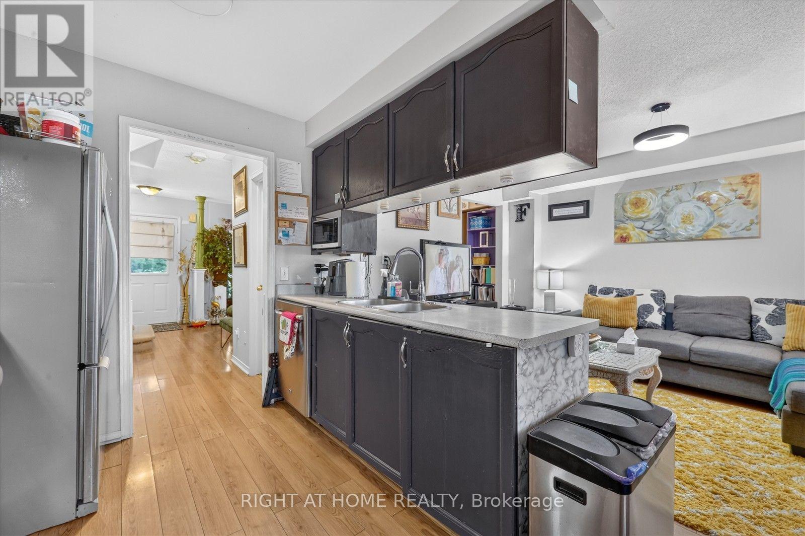 305 ALDER STREET - 14