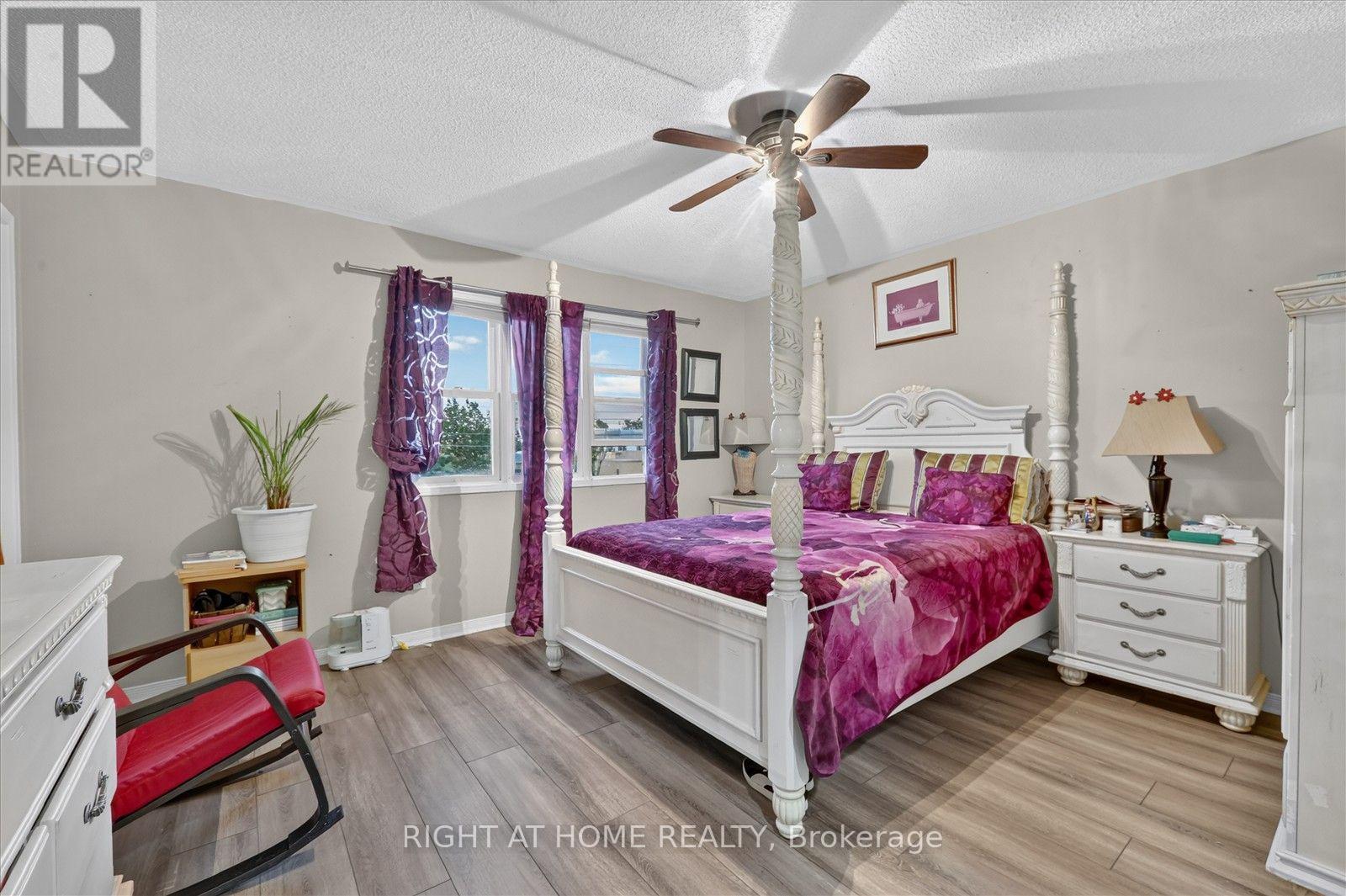 305 ALDER STREET - 19