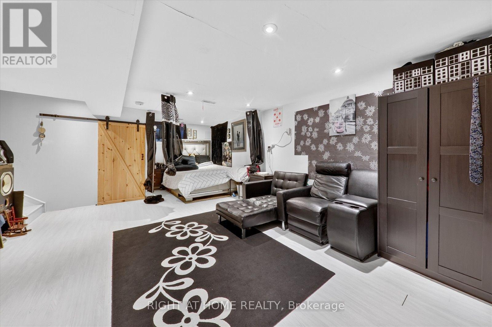 305 ALDER STREET - Image 25