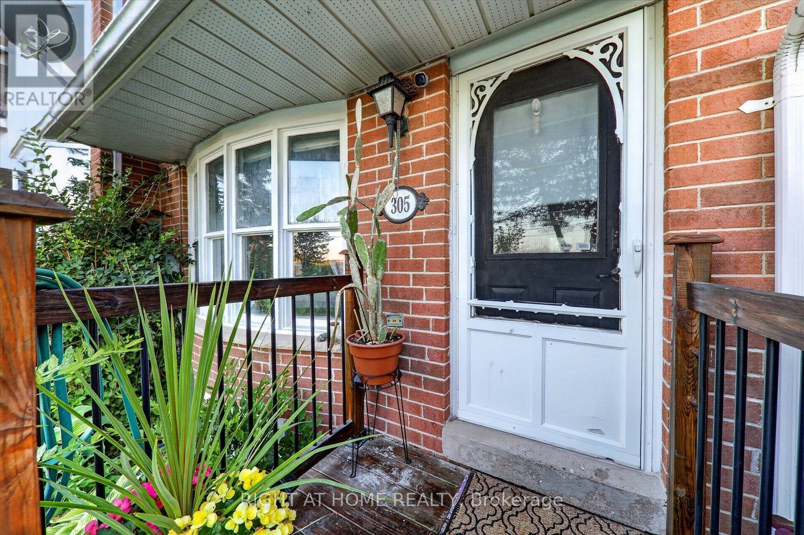 305 ALDER STREET - 5