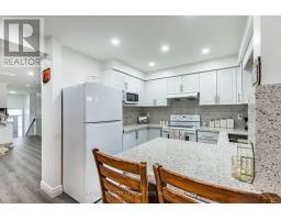 41 - 1588 South Parade Court, Mississauga, ON L5M6E7 Photo 12