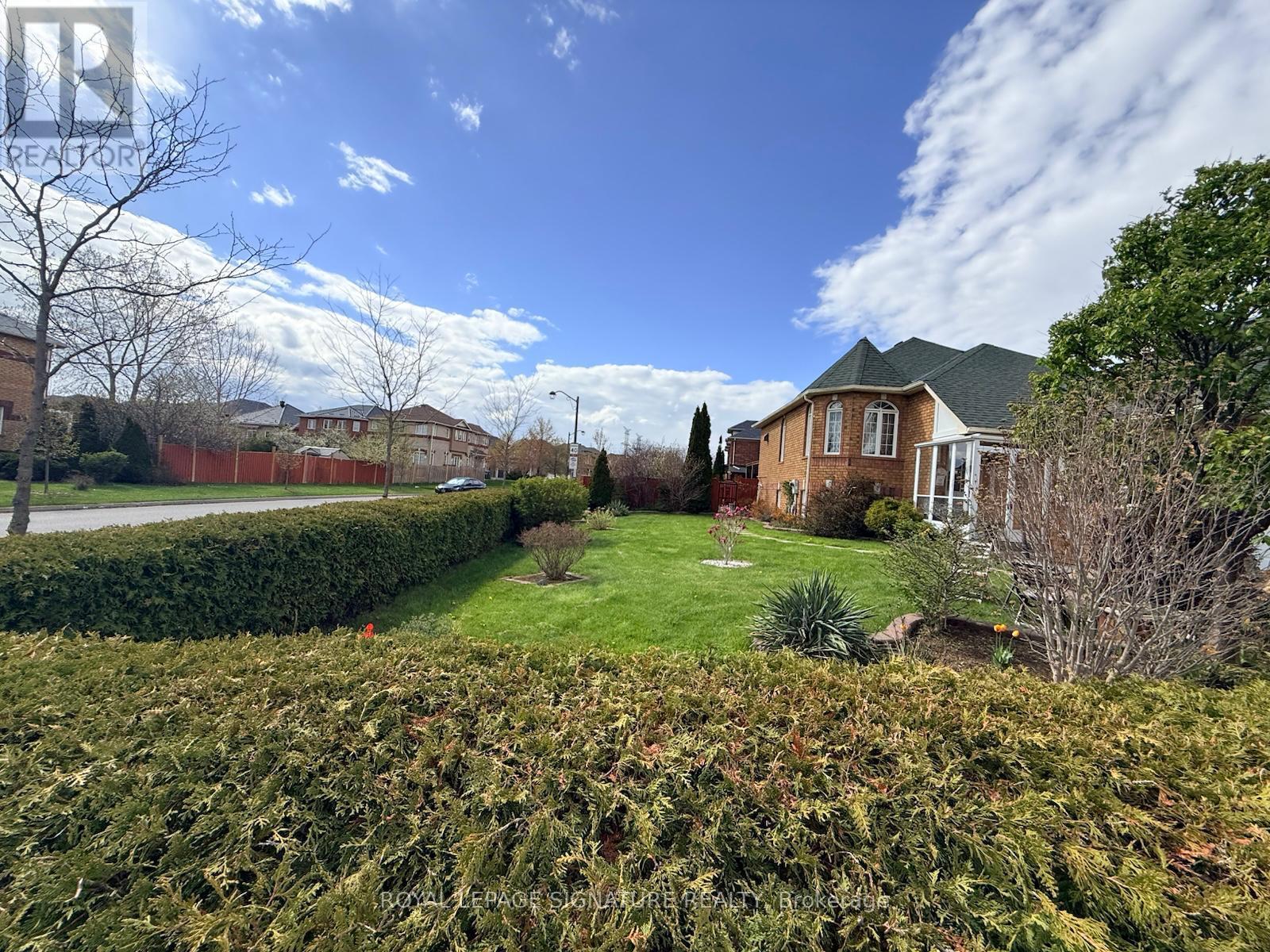 687 TWAIN AVENUE - Image 39