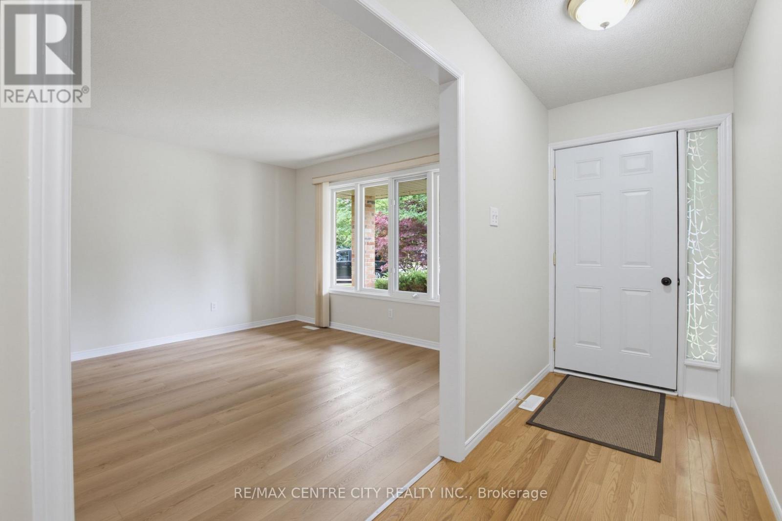 9 YARMOUTH DRIVE - Image 3