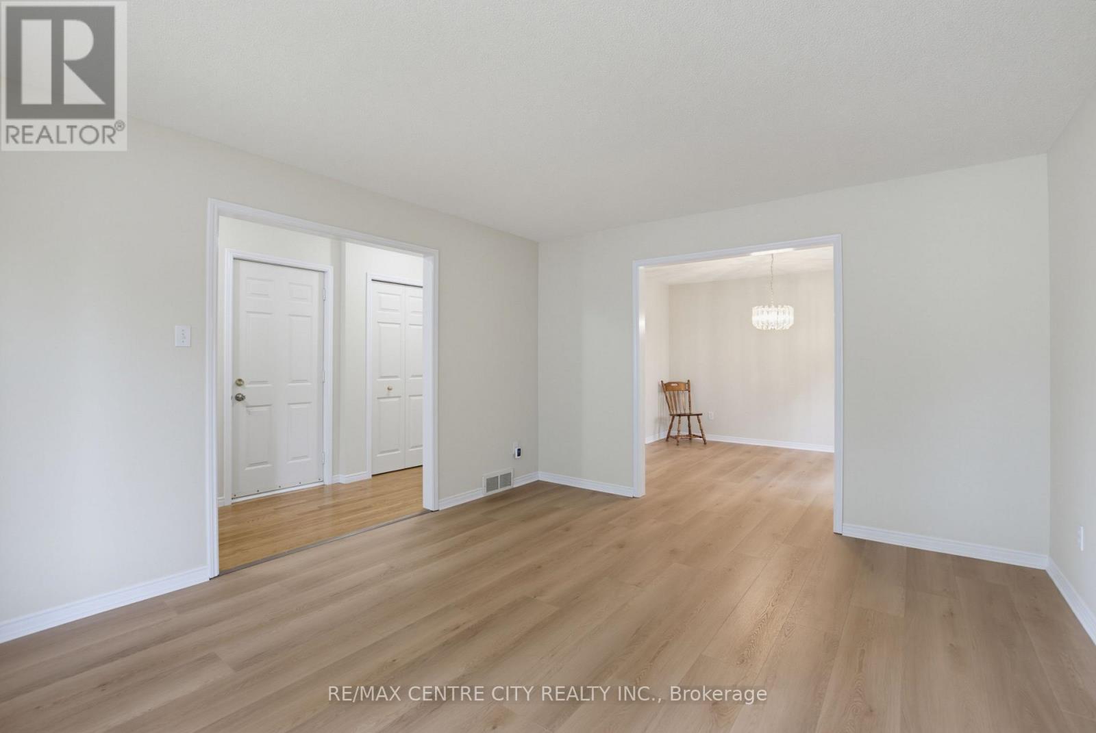 9 YARMOUTH DRIVE - 6