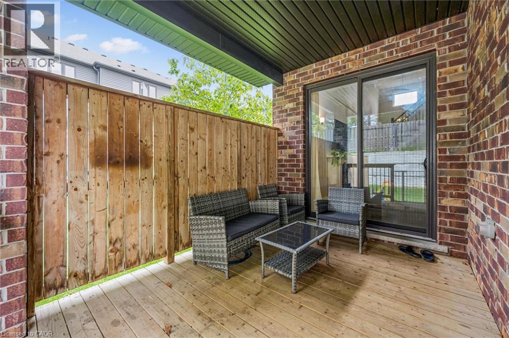#12 254 GOSLING GARDENS - 35
