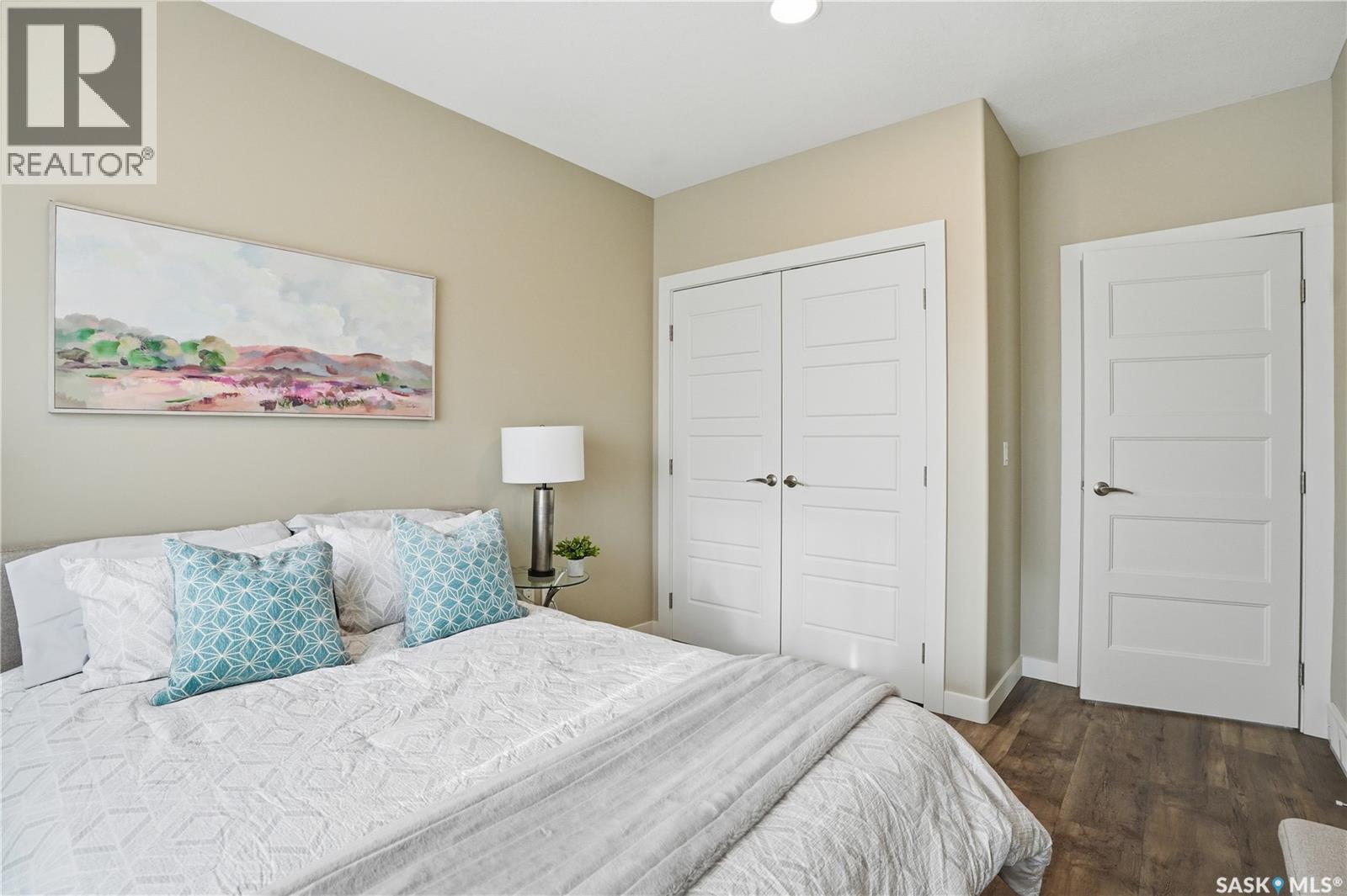 #6 103 Willis CRESCENT - Image 21