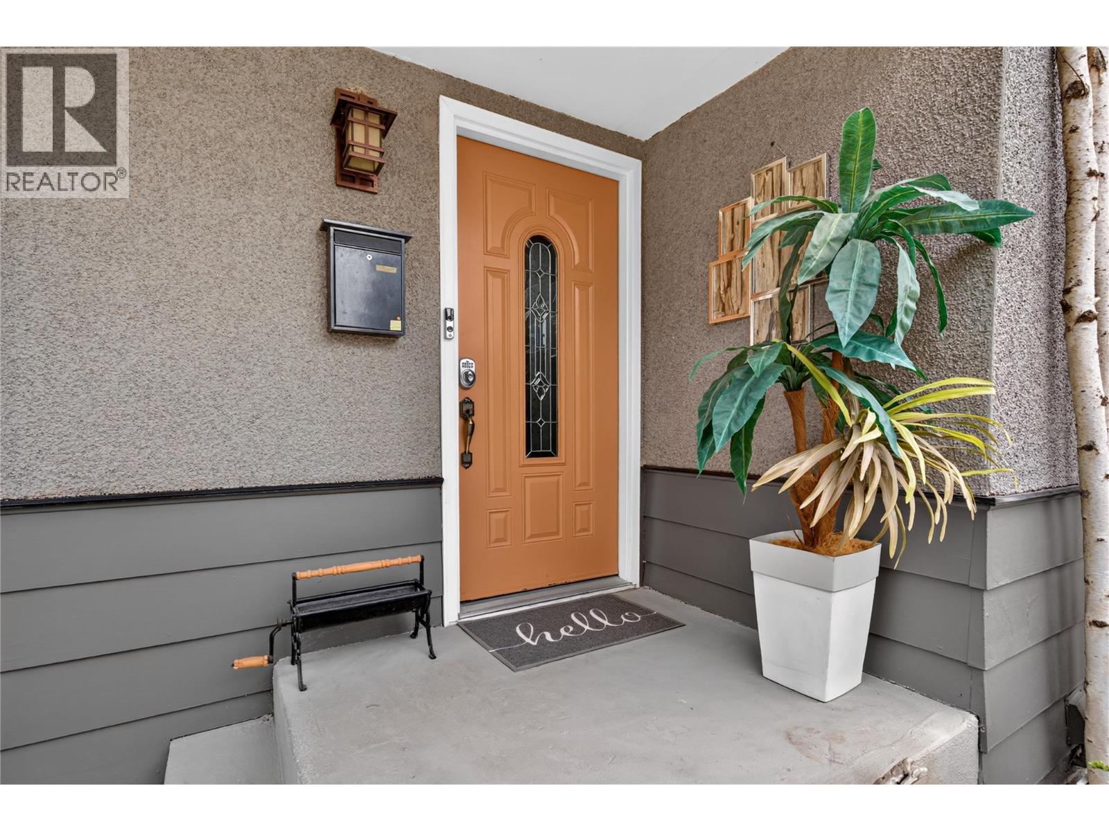 1906 23 Avenue - Image 6