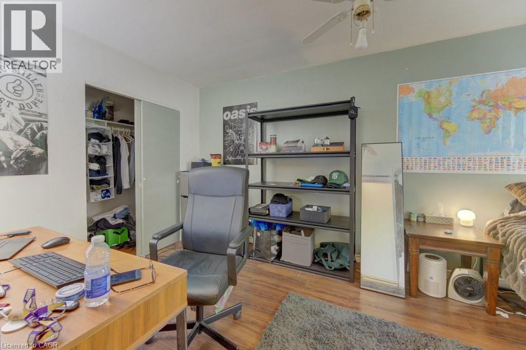 8 MARSHALL Street - Image 11