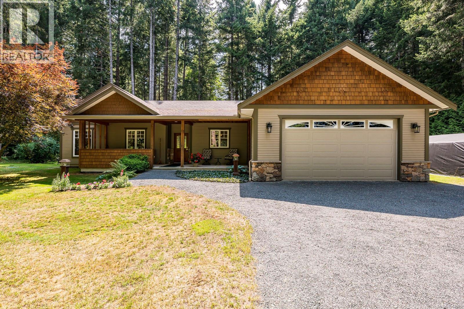 307 Bates Dr - 1