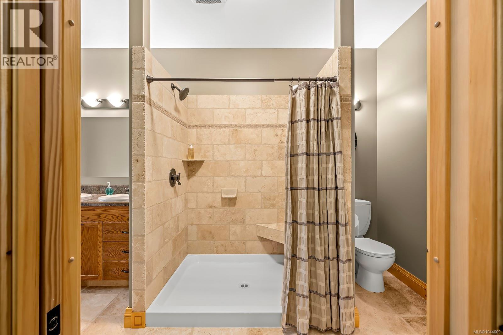 307 Bates Dr - 30