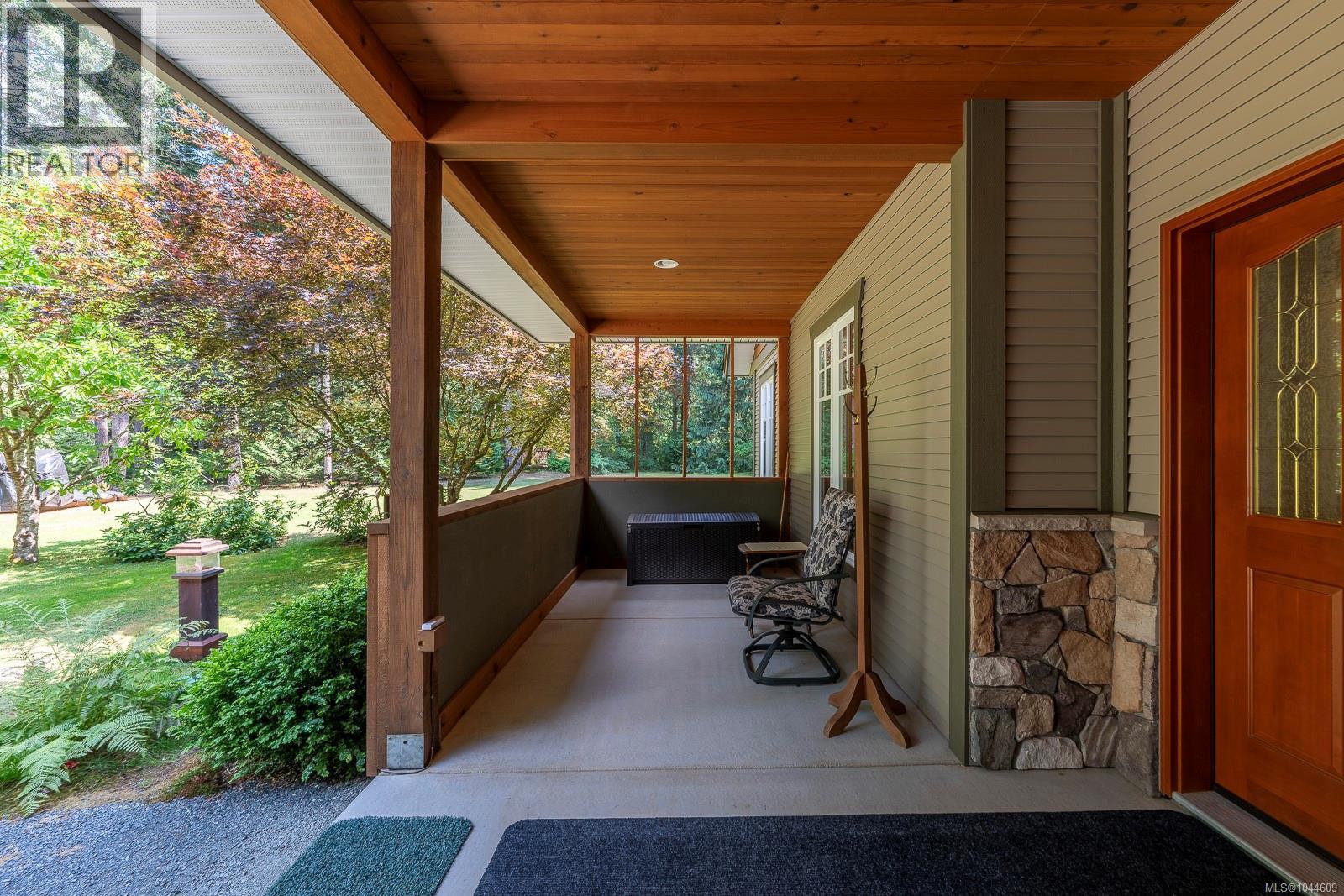 307 Bates Dr - 35