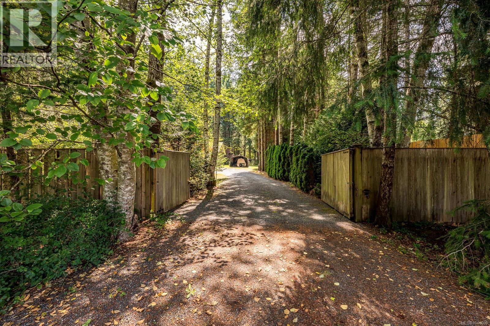 307 Bates Dr - 38