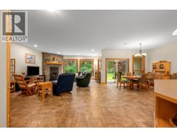 307 Bates Dr, Fanny Bay, BC V0R1W0 Photo 25