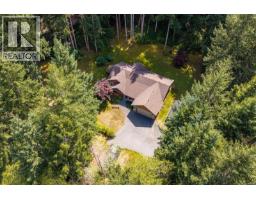 307 Bates Dr, Fanny Bay, BC V0R1W0 Photo 50