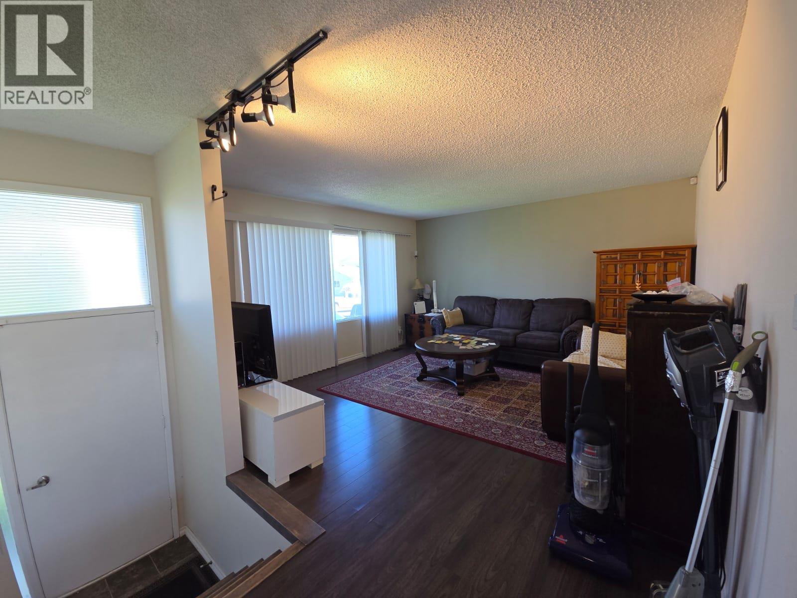 1817 Aspen Drive - 5