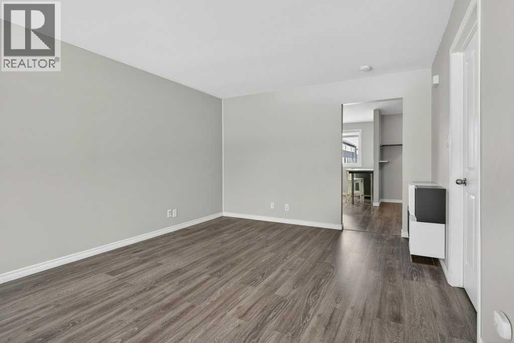#303 2211 19 Street NE - 5