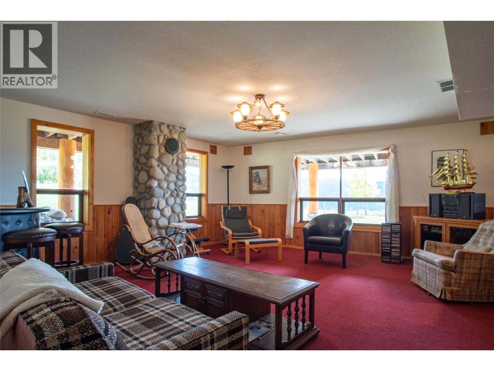 20 Valeview Road - 42