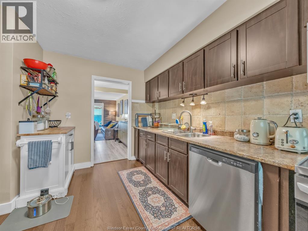 1805 EAST GATE ESTATES - Image 20