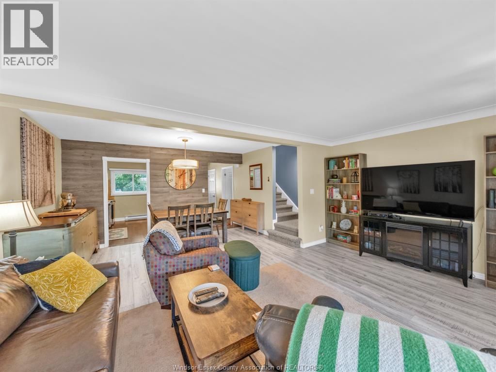 1805 EAST GATE ESTATES - Image 25